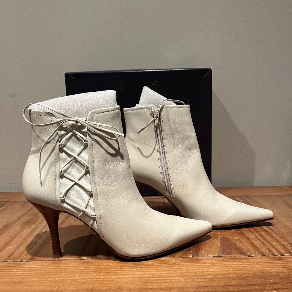 Ann Marino White Boots